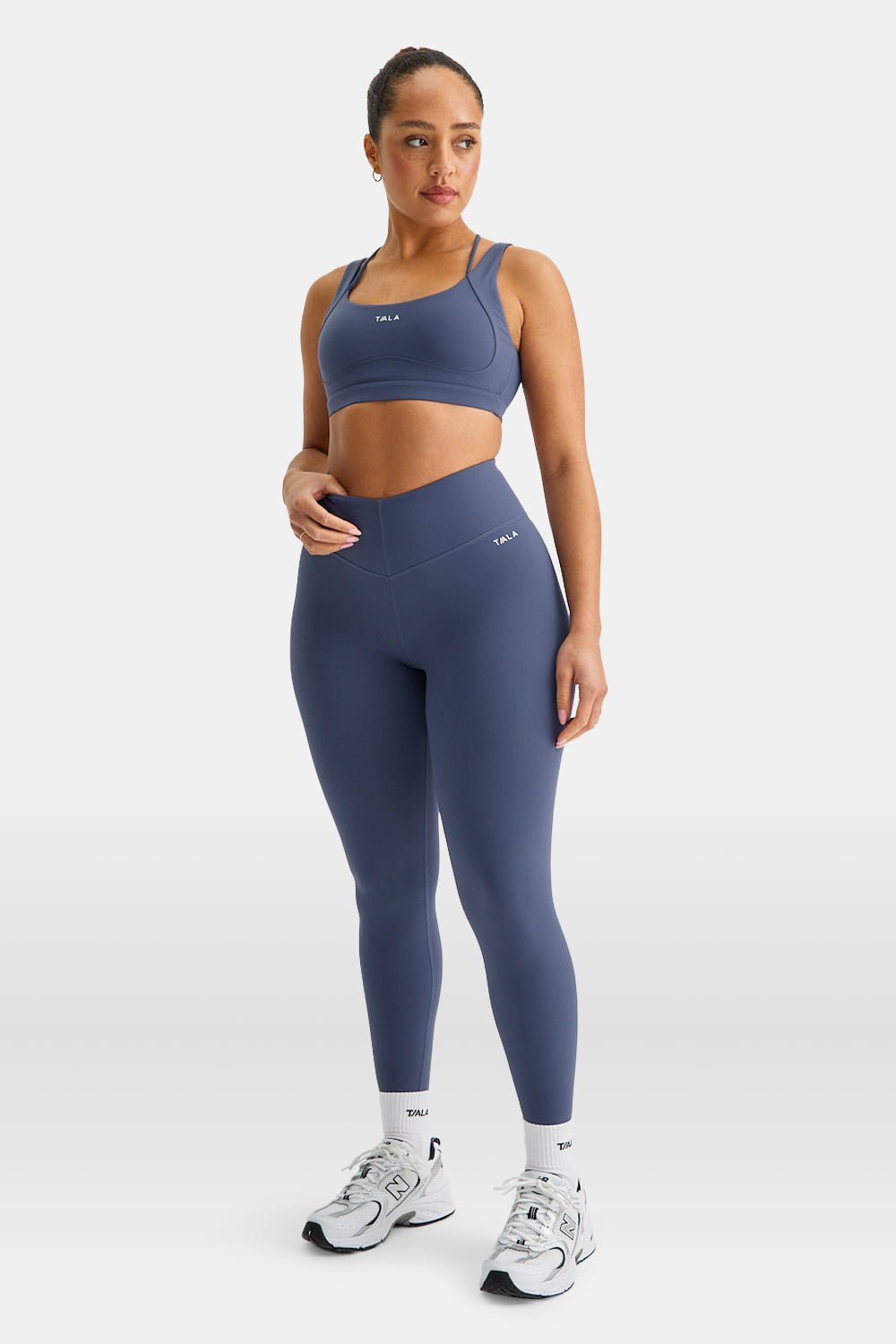 SkinLuxe V-Waist Legging - Vintage Blue - Image 2